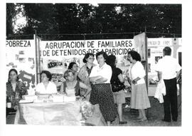 Expositor de la Agrupación de Familiares de Detenidos Desaparecidos